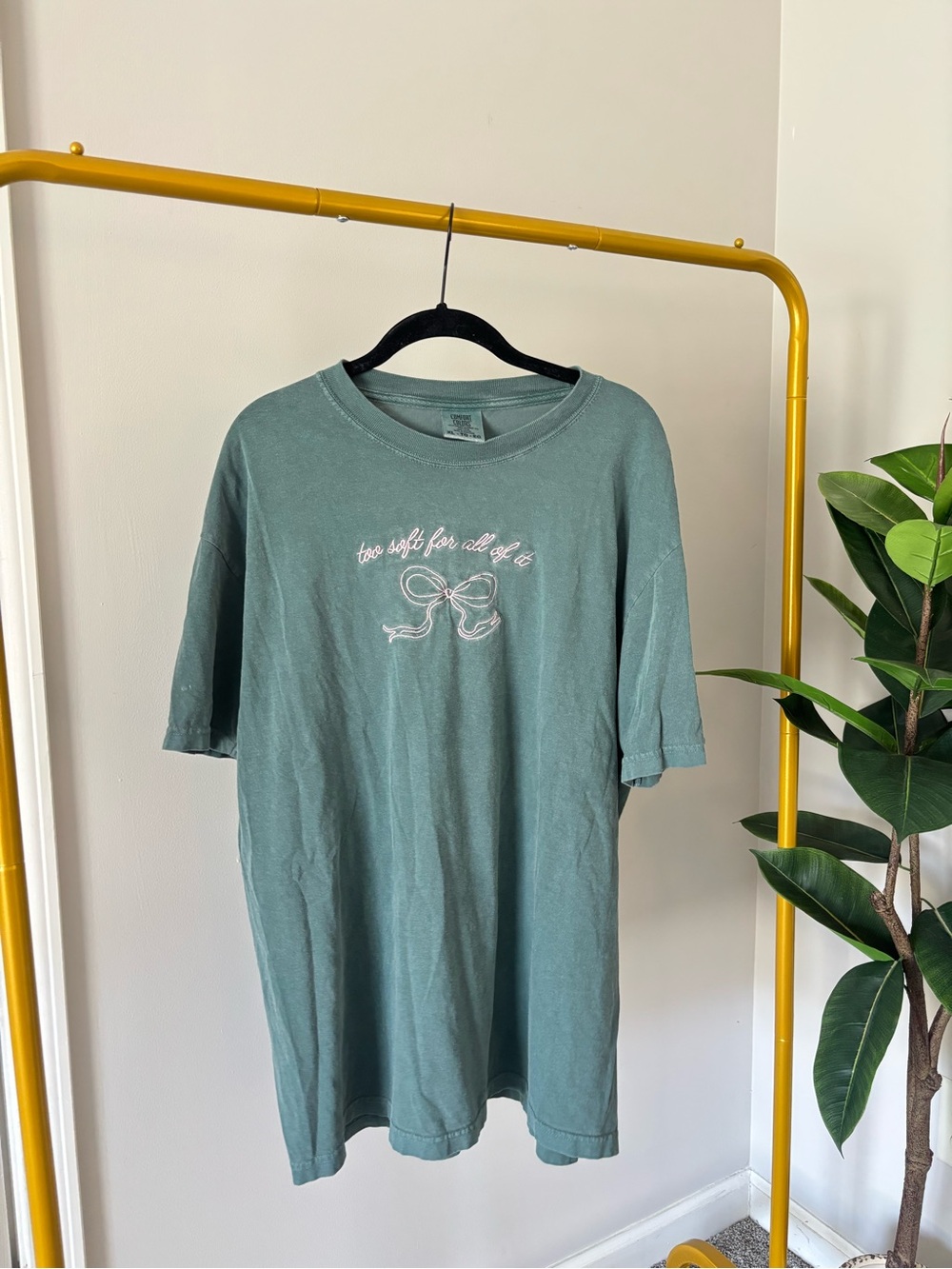 Taylor Swift Inspired Embrodierd Tee with Bow Detailing